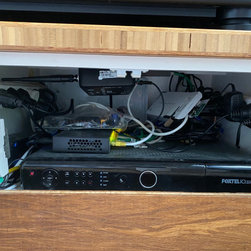 Repairs to home automation and AV system - Home Electronics