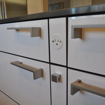 Colfax Contemporary Kitchen . Nar Fine Carpentry . Sacramento . El Dorado Hills