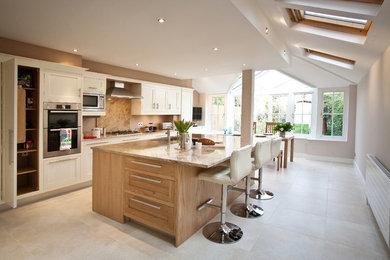 Photo of a traditional kitchen in London.