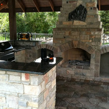 Outdoor kitchen/fireplace