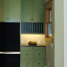 kitchen cabinet
