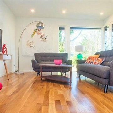 Modern Raleigh Staging