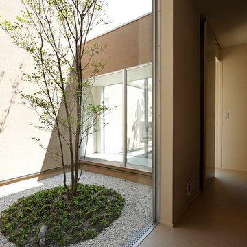 閑静な住宅街のコートハウス住宅