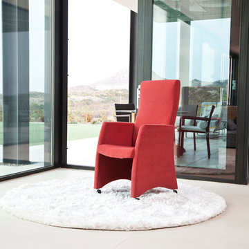 Sun Modern Armchair by Famaliving California