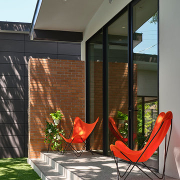Bull Creek Modern Residence