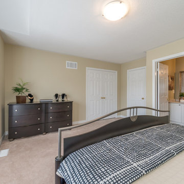 Gillett {Staged} Residence