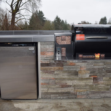 Outdoor Kitchen Smoker built-in