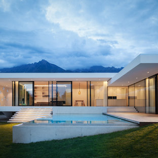Foto e idee per facciate di case facciata di una casa for Idee casa minimalista