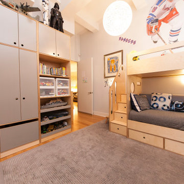 Liam's Room: Maximize Storage in an Unusual Floor Plan
