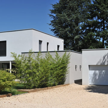 MAISON CONTEMPORAINE DE 200 M2 DANS LES MONTS D'OR