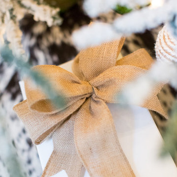 Modern Farm House Christmas Tree