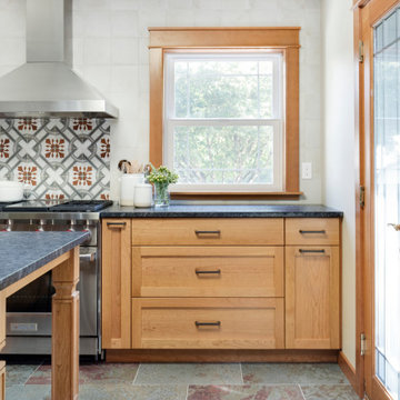 | craftsman farmhouse |