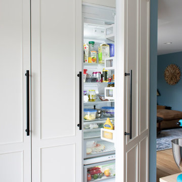 Two-Toned Baker's Kitchen