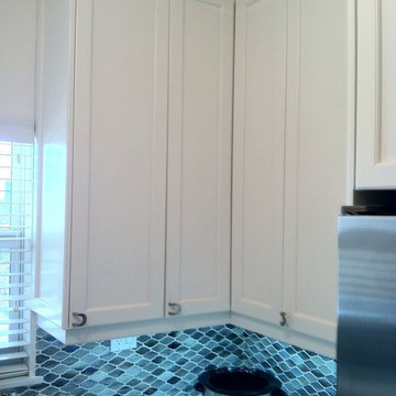 Small shaker kitchen
