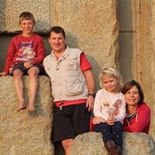 Kim Du Toit's photo