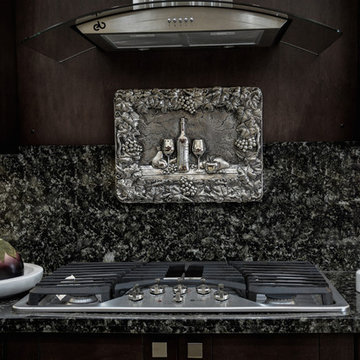 Grape frame Backsplash Mural in Pewter finish