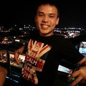 Weng Hov's photo
