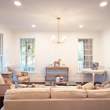 Mooresville Manor: A Farmhouse Revival
