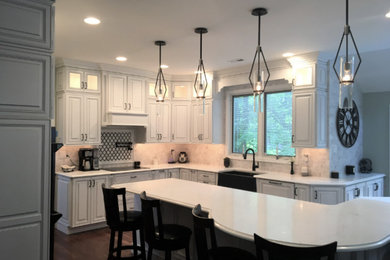 Classy Traditional Kitchen