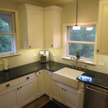 La Grange Park Beagle Kitchen