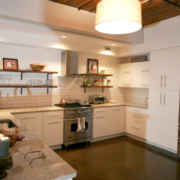 Chic Contemporary Industrial Riverfront Loft