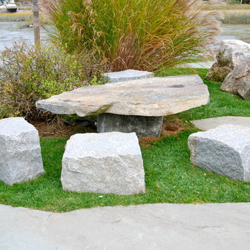 Cobblestone Driveway & Natural Outdoor Living Space