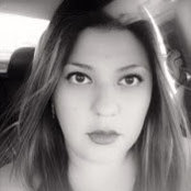 Laura Hernandez's photo