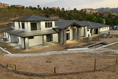 Minimalist exterior home photo in Los Angeles