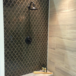 Coverings 2015 Convention - Shower Stalls And Kits