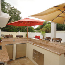 outdoor kitchen