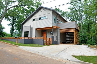 Inspiration for a contemporary exterior home remodel in Atlanta
