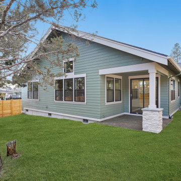 Modern Craftsman in Outcrop, Bend, OR