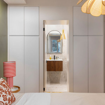 Chambre parentale avec Salle de bain cachė