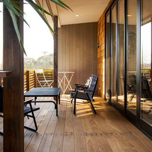 他の地域のビーチスタイルのおしゃれなデッキの写真