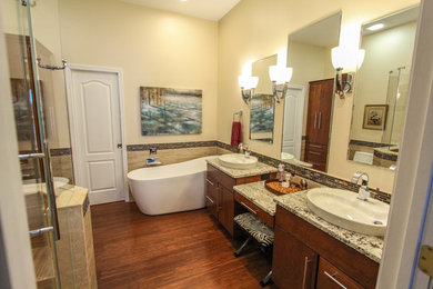 Inspiration for a contemporary bathroom remodel in Cincinnati