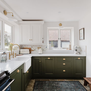 Classic In-Frame Plain Front Beaded Shaker Kitchen
