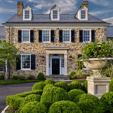 LMR Exterior