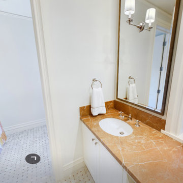 Polo Club - Suite Bath, Stone & Brass