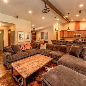Gallery 2239 Sq ft