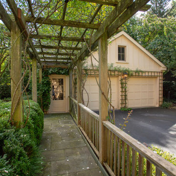We are thrilled to introduce 612 Gravers Lane, a veritable ~jewelbox~ in an idea