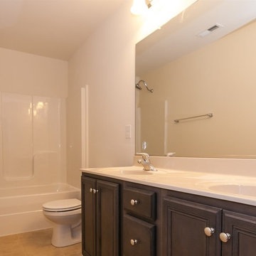Governor’s Pointe – ONE HOME REMAINING!