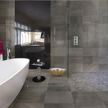Edimax Sands Dark Bathroom