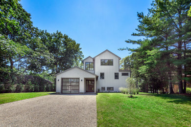 Inspiration for a transitional exterior home remodel in New York