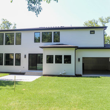 Ultra Modern Brentwood | Downtown Naperville, IL