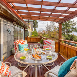 Queen Anne Beach Bungalow