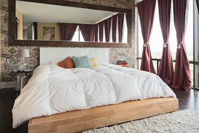 Inspiration for a contemporary bedroom remodel in Los Angeles