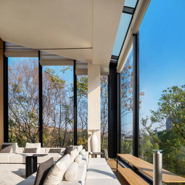 Free-Form Boundary Curtain Wall