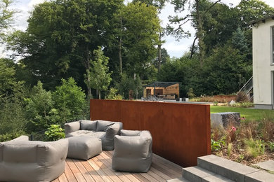Moderne Terrasse in Essen