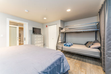 Trendy kids' room photo in Seattle