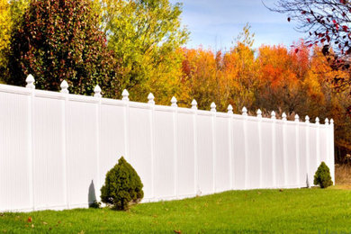 Photo of a modern landscaping in Austin.